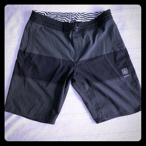 VOLCOM Stoneys men’s board shorts size 34